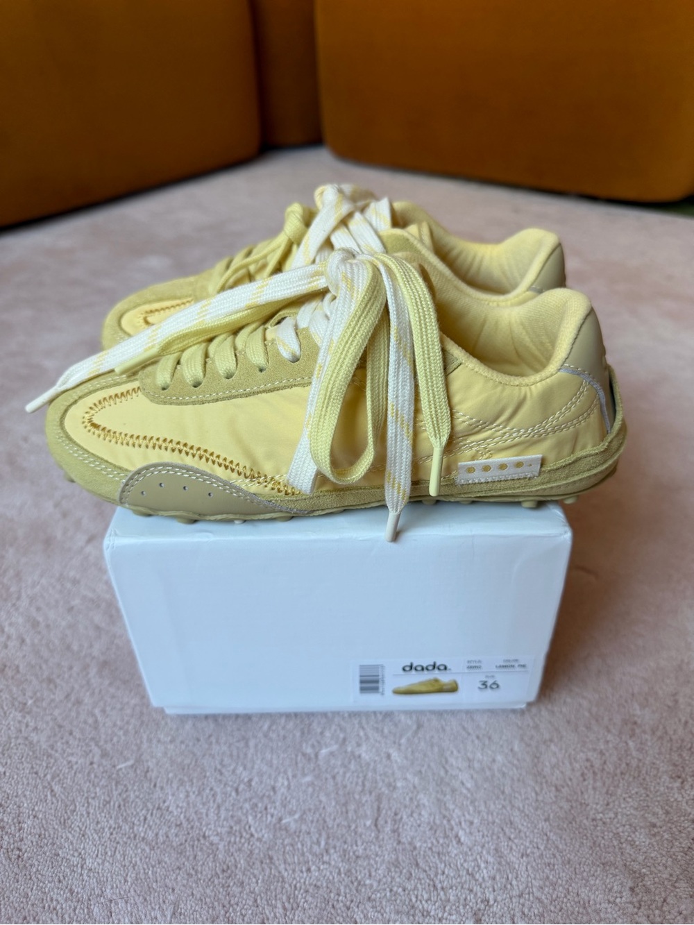 Dada Zero Sneakers in Yellow - Picture 2 of 4
